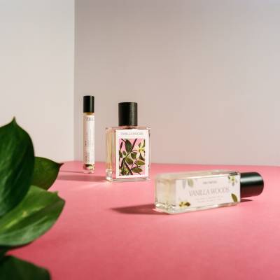 Vanilla woods perfume sale