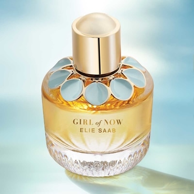 Girl of now perfume shop