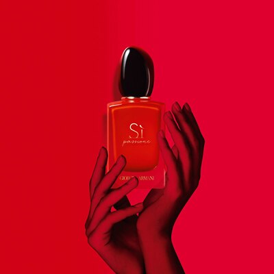 Giorgio armani si passione red maestro store